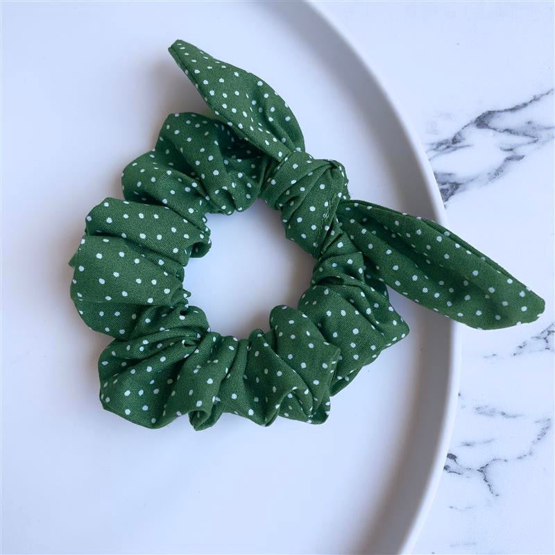 Green polkadot scrunchie